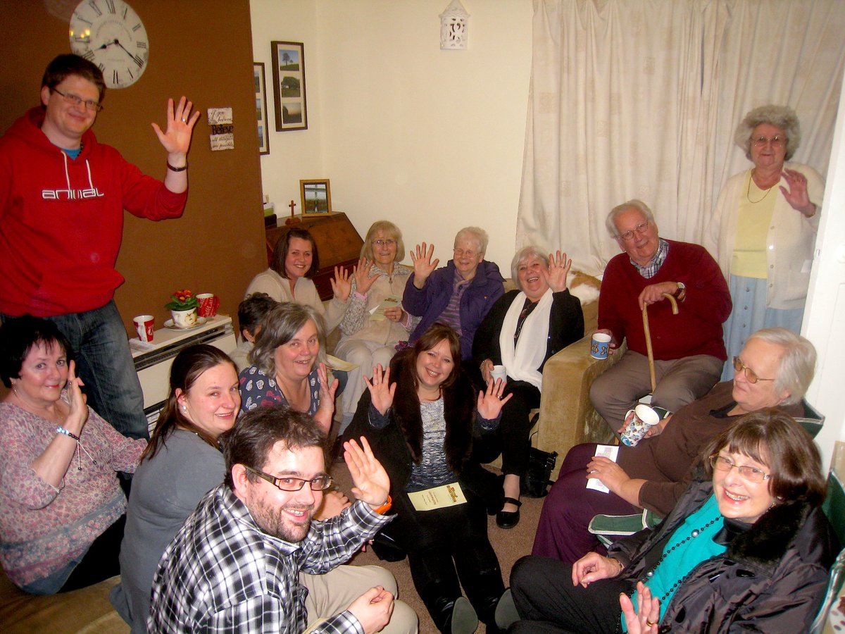 Why do we need #community? 🤔

Establishing a #local community provides a lifeline for many 🤝

It can also be a source of joy, fun, adventure and #friendships for people of all ages 😊

Read more on our website 👇
as-one.uk/why-community/

#BizHour