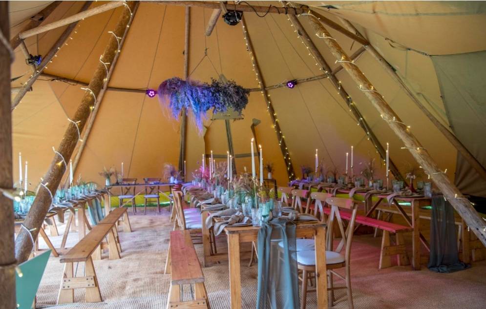 BorrowmyGarden's tweet photo. #NewListingAlert #EventSupplier

#Tipis #MobileBar #EventStaff

Get the whole package for your #OutsideEvent from 

https://t.co/uxWrkJCJdT https://t.co/OURmHxw2DS