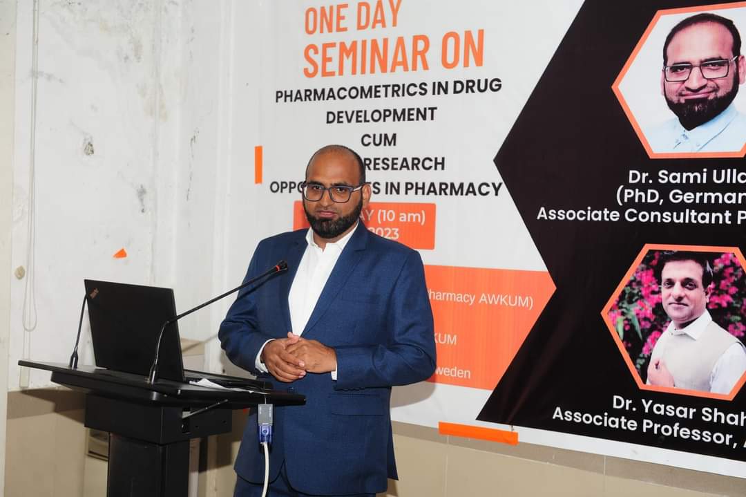 AWKUMofficial's tweet photo. Seminar on Pharmacometrics in Drug development, Job and research opportunities in Pharmacy along with Planting some medicinal plants, held on 12th Jan 2023, in the Department of Pharmacy, AWKUM.
Speaker Prof Dr.Yasir Shah and Special Guest Dr.Sami Ullah https://t.co/krE2otlFBn