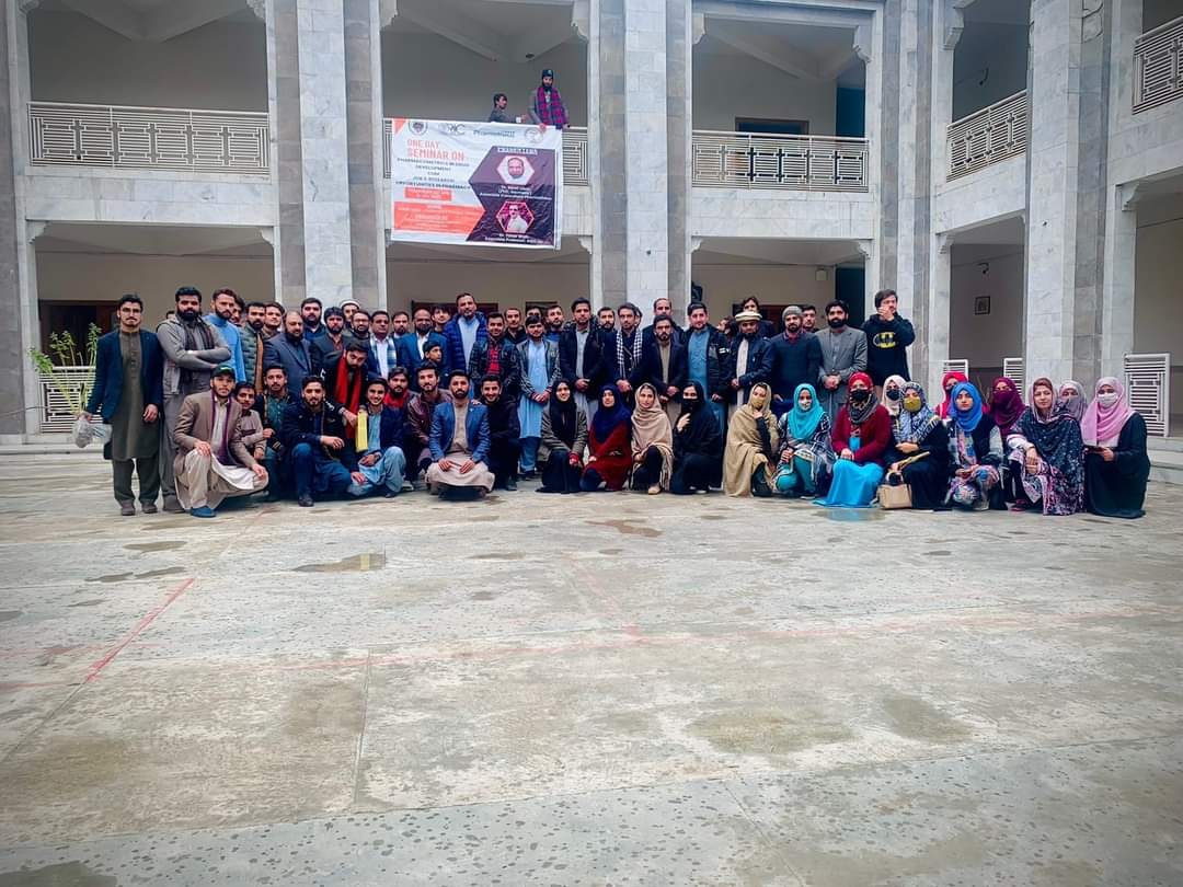 AWKUMofficial's tweet photo. Seminar on Pharmacometrics in Drug development, Job and research opportunities in Pharmacy along with Planting some medicinal plants, held on 12th Jan 2023, in the Department of Pharmacy, AWKUM.
Speaker Prof Dr.Yasir Shah and Special Guest Dr.Sami Ullah https://t.co/krE2otlFBn