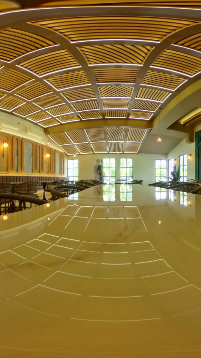ChivasLau's tweet image. The showcase of this soon to be opened new dining hall, extended restaurant division from UNITI Republic was innovatively designed featuring wood ceiling with amalgamation of volumes, niches and monochromated themes

#redlanddesign #restaurantdesign #interiordesign