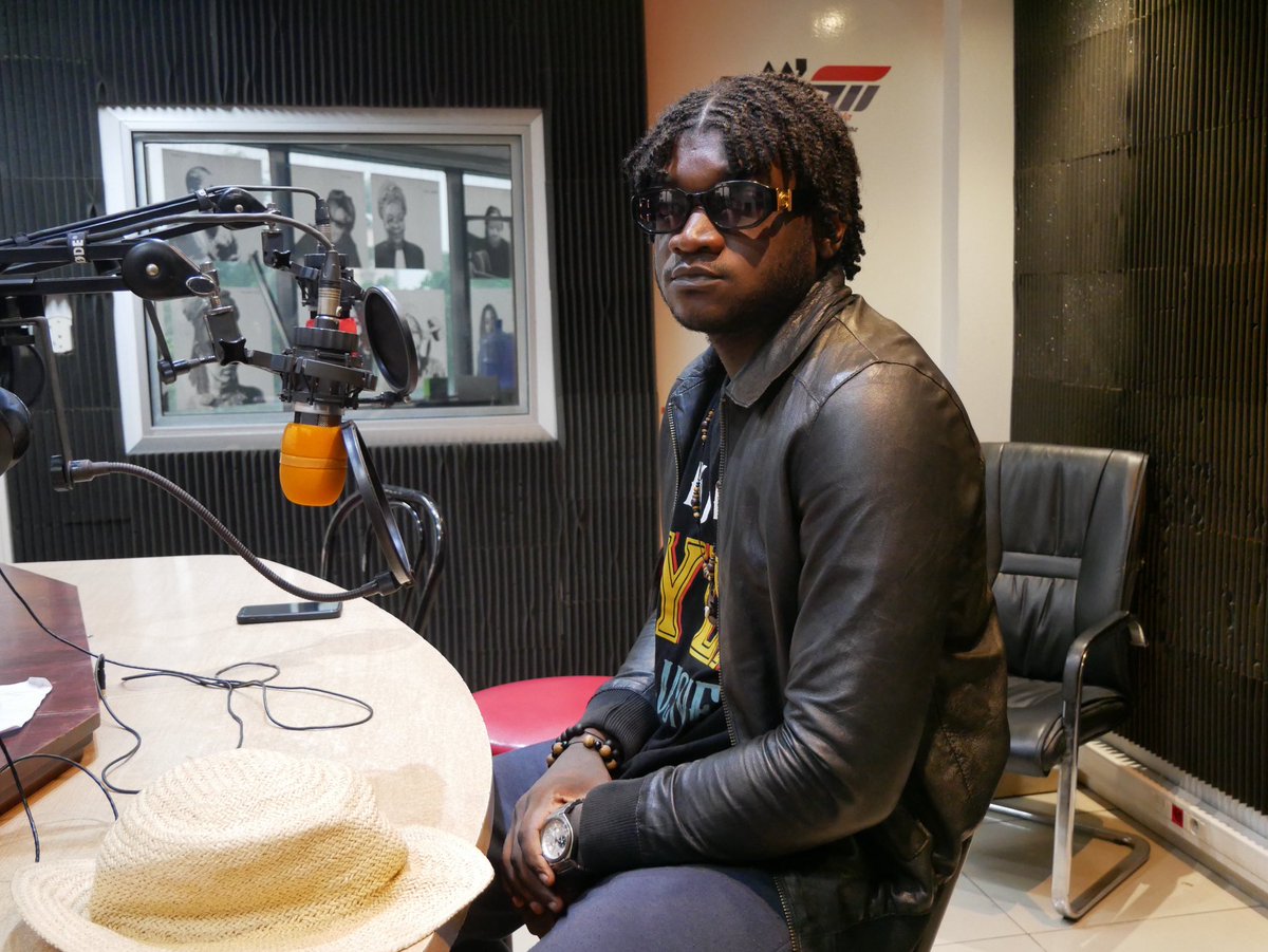 DaKJBoy's tweet image. I got some things I get excited about, and making music and talking about it is at top of that list. ❤️

#HYLYExclusive still on air #ELLFM 🚨