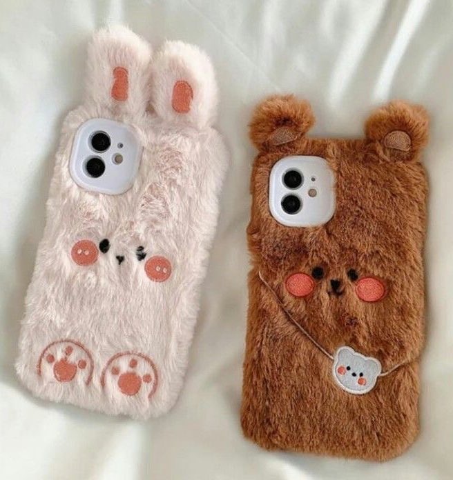 300moods's tweet image. Bunny phone case 🐰
