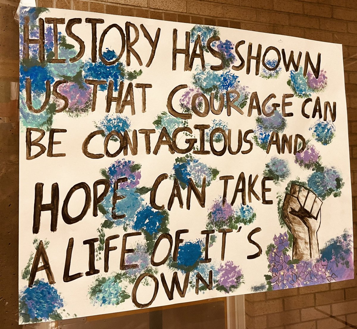 MsRacanelli's tweet image. Just a few of the many posters done by @NorthSurreySec students for Black Excellence Day!
Black Excellence Day is a day to stand in solitary with Black Canadians and to learn about Black stories, Black people, and so much more. 
#BlackExcellenceDay @Surrey_Schools @racialEQ36