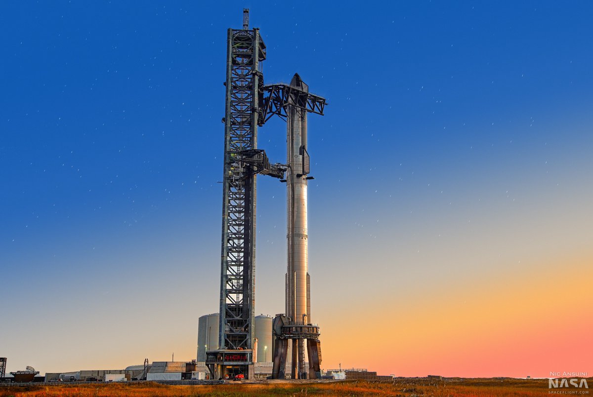 NicAnsuini's tweet image. Reach for the Stars

-@NASASpaceflight