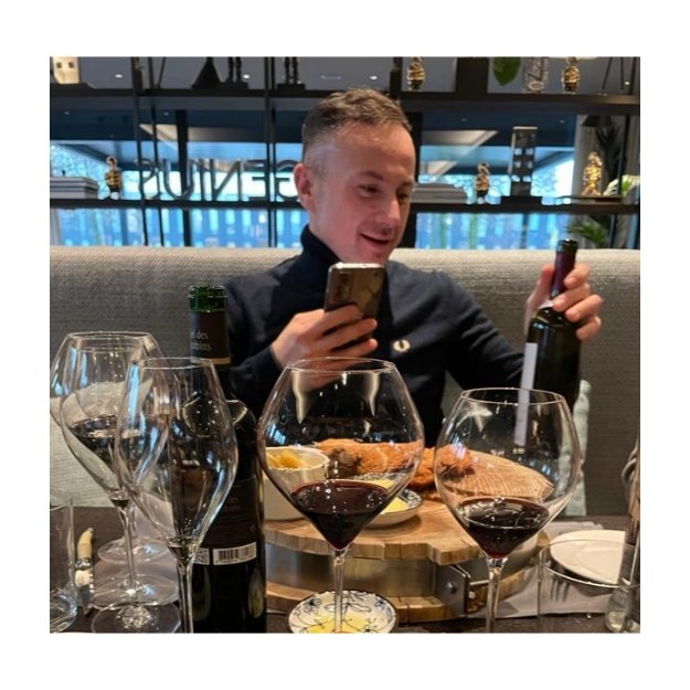 Thinking about...
the best food and wine pairing 🍷🍖

#wine #wineaddict #winepairing #winetime #winelover #winepeople #winepic #wineambassador #me #foodpairing #food #sommelierlife #sommatwork #vino #vinoitaliano #redwine #restaurant #wow #sommelieritalia #sommelier