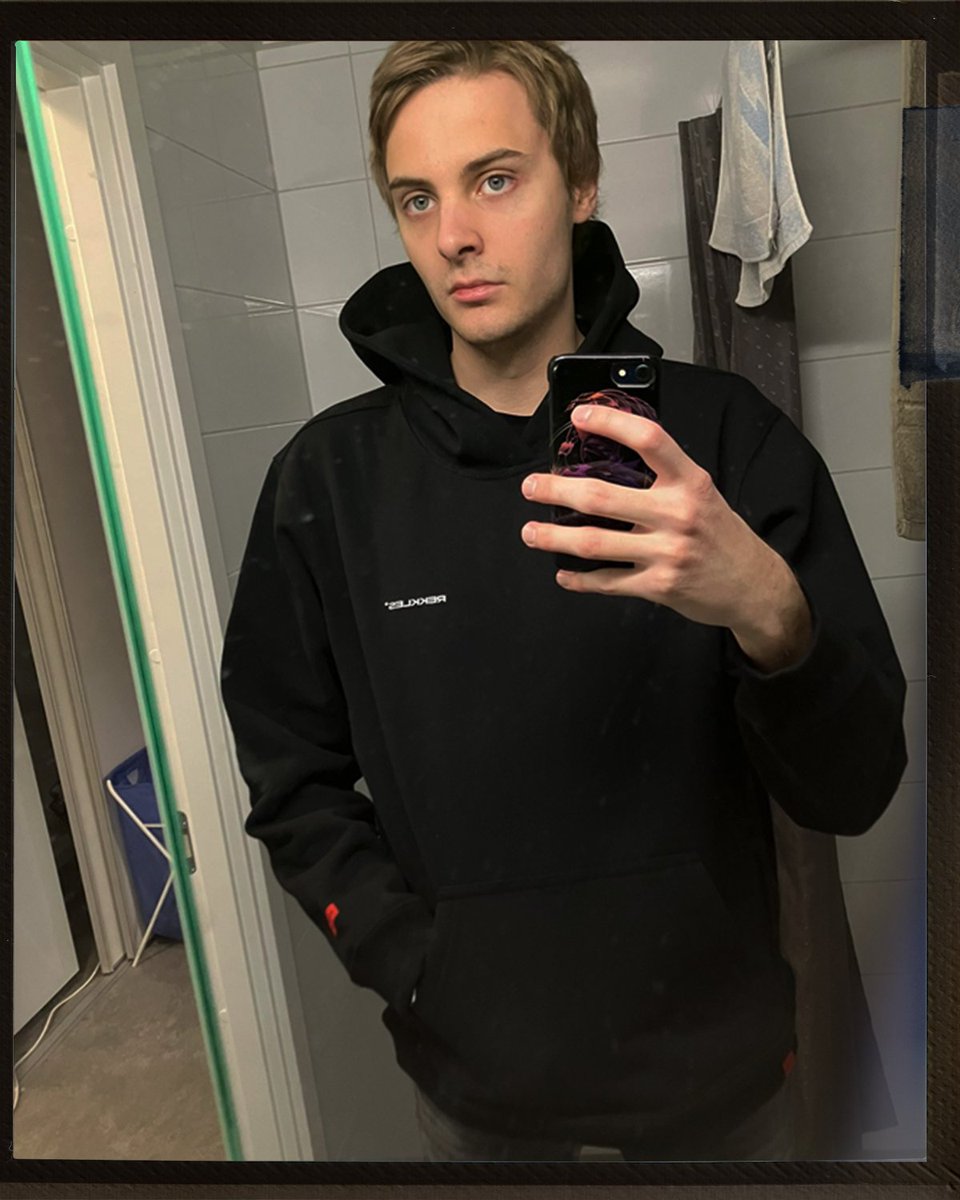 Rekkles.GG tweet media