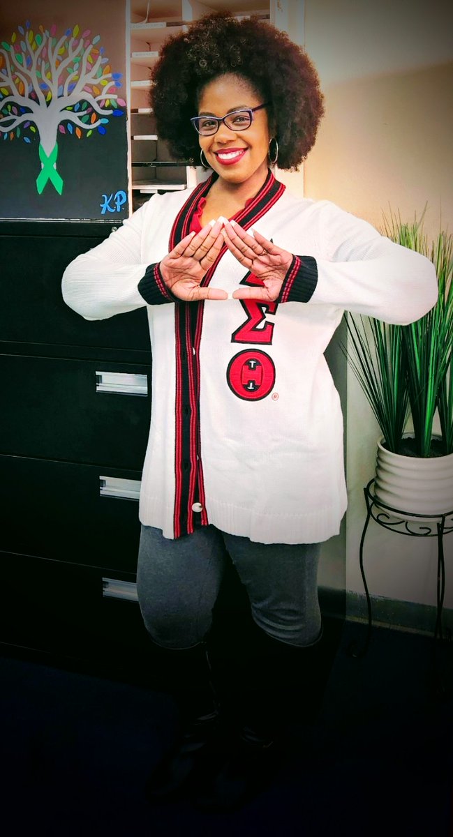 Monee_121's tweet image. Happy Founders Day to my Sorors of Delta Sigma Theta Sorority, Inc.!
❤️🔺🐘💋 
#DST1913 #DST110 #OoOop #OhToBeADeltaGirl #9Pearls