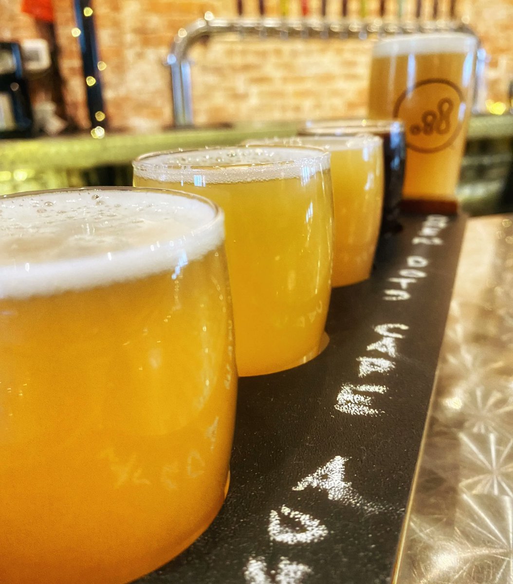 ProgBrewCo's tweet photo. Follow the hazy brick road! Clock ⏰out early, grab a buddy, and treat yourself to a Flight! With 12 styles to choose from, you won't be disappointed!

🍺TapRoom open from 4-10pm

#craftbeer #drinklocal #shoplocal #supportyourlocalbrewery #northamptonma #hamp #noho #westernmass https://t.co/pV7kp4hS0H