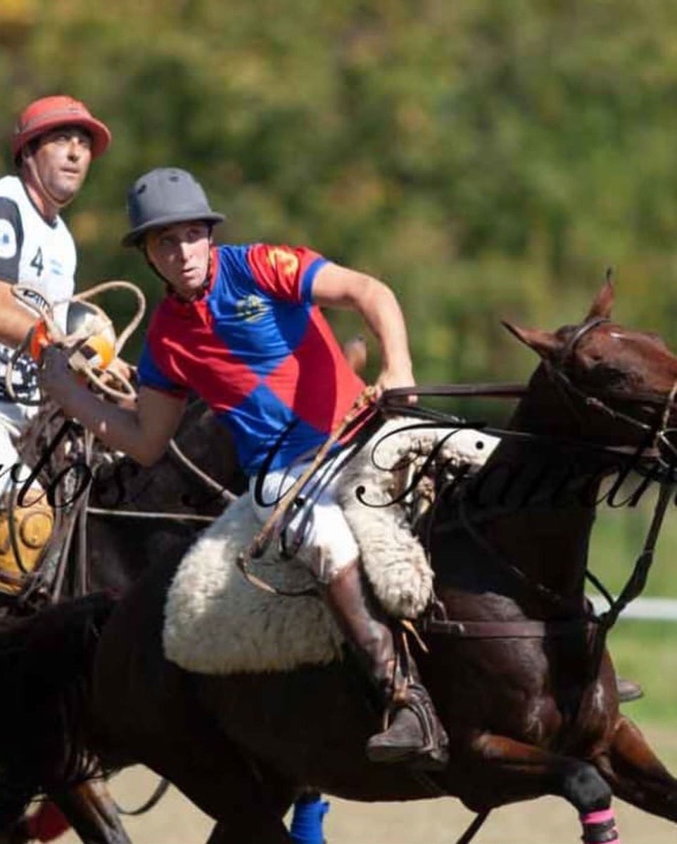🫂Queremos saludar y felicitar por el primer aniversario que celebra el equipo de Pato de la Sociedad Rural de Chacabuco.

 ¡Nos orgullece que sean parte de nuestra historia! ¡Feliz aniversario! 
💙🤍💙