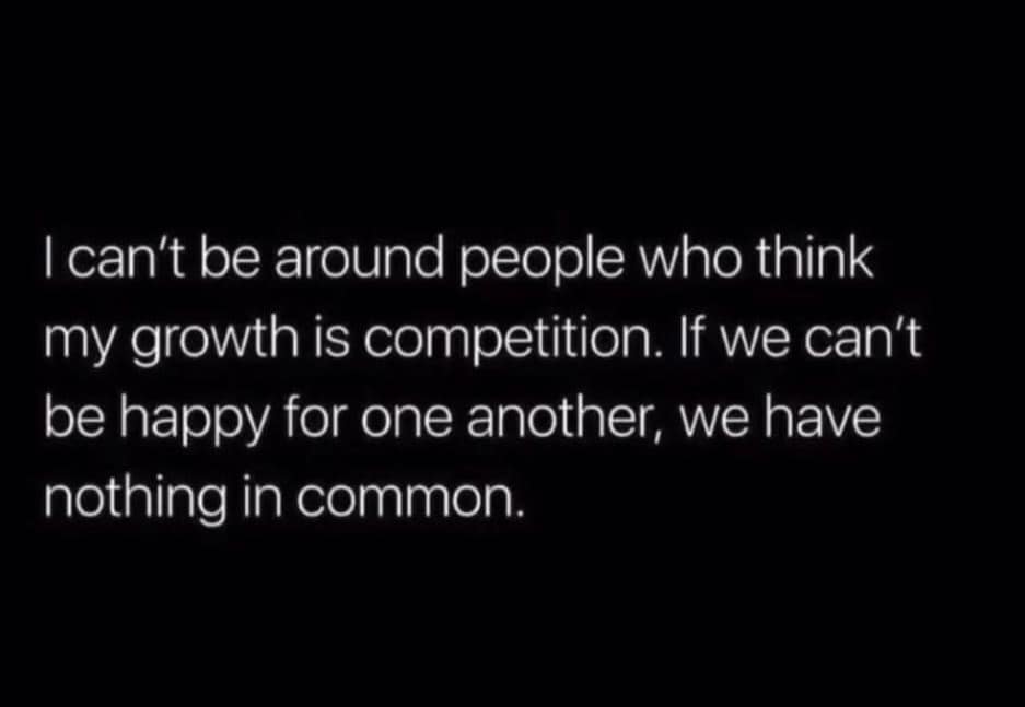 DebDesigner9's tweet photo. Want to see your competition? Look in the mirror! Be the best version of YOU! Competing only with you of yesterday! Never jealous, never intimidated, never competing. My own blessings are custom fit! #designyourlife #selflove #nocompetition https://t.co/qw14Ernsbk