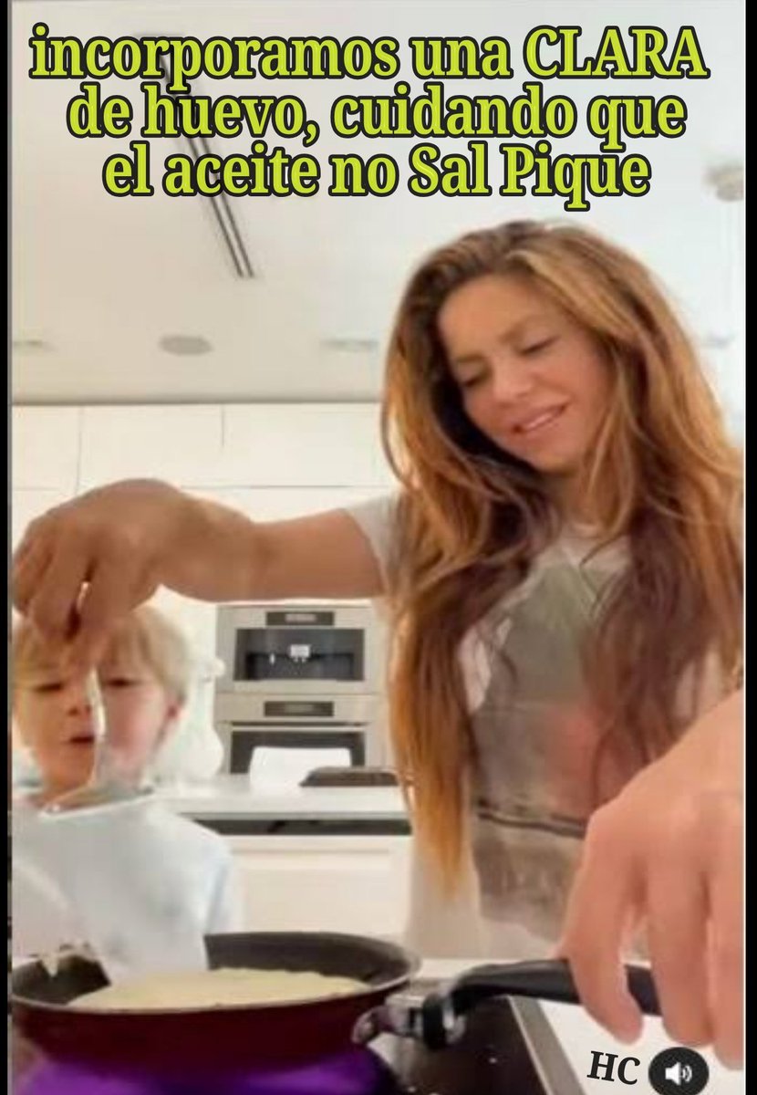 hannibalcoronel's tweet photo. Cocinando con shakira #Claramente no le salió la torta de huevo https://t.co/Fgu8z7Vwut
