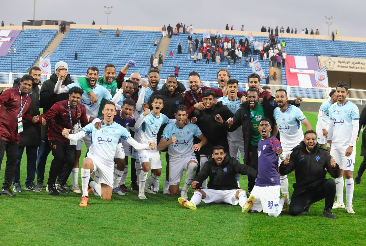 sari_amro's tweet photo. اللهم لك الحمد و الشكر فوز جميل و  ٣ نقاط ثمينة في مشوارنا بالدوري ألف مبروك لكل أبهاوي و هاردلك لأشقائنا في نادي ضمك و نسأل الله التوفيق في القادم 

💙🤍❤️ https://t.co/CQerCUhYvk