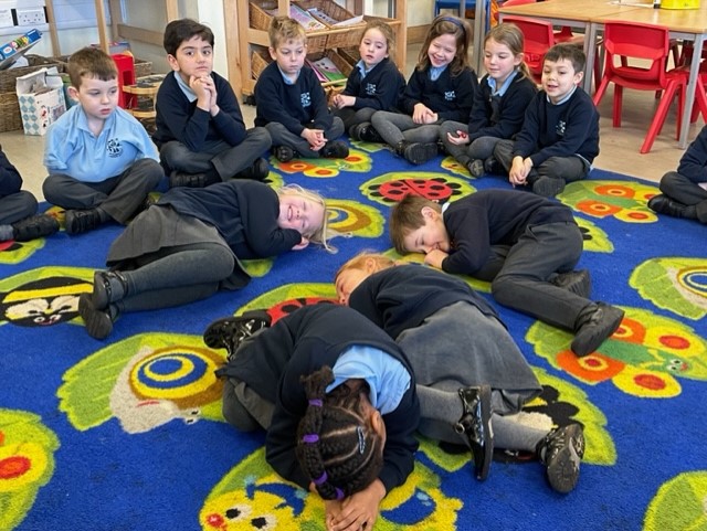 HambrookSchool's tweet photo. In Reception we have had a wonderful morning telling our 'helicopter stories' and acting them out in front of the class, #Hambrookr #helicopterstories https://t.co/N7yVjqUyN5