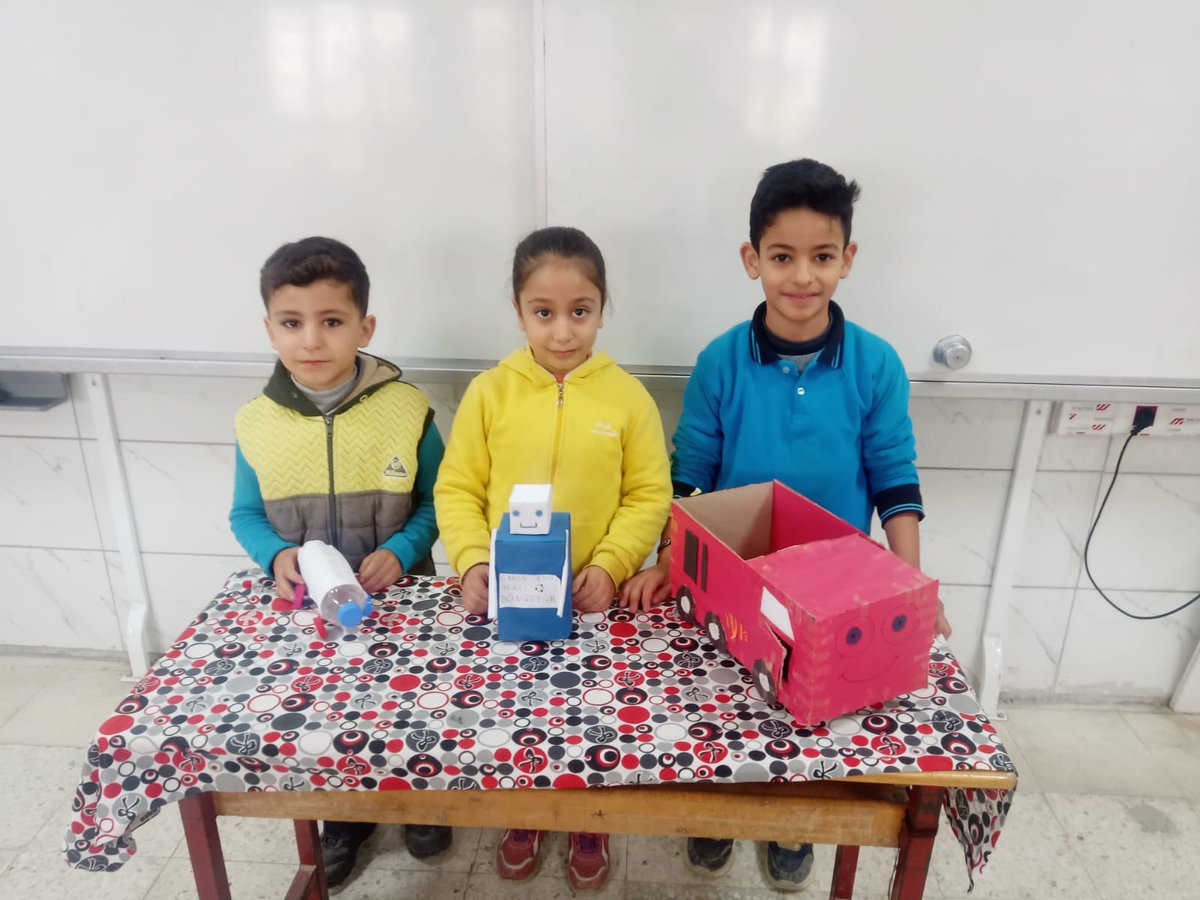 ANTAKYA BOHŞİN İLKOKULU (@antakyabohsin) on Twitter photo 2/F Sınıfı Öğrencileri icat yapıyor, tekerlekli geri dönüşüm robotu,yarış arabası ve çöp toplama makinesi yaparak hayal güçlerini geliştiriyorlar🤖<a href="/hataymem/">Hatay İl Millî Eğitim Müdürlüğü</a> <a href="/ANTAKYAMEM/">ANTAKYA İLÇE MİLLİ EĞİTİM MÜDÜRLÜĞÜ</a> <a href="/AhmetTecimen/">Ahmet Tecimen</a> 2/F Sınıfı Öğrencileri icat yapıyor, tekerlekli geri dönüşüm robotu,yarış arabası ve çöp toplama makinesi yaparak hayal güçlerini geliştiriyorlar🤖<a href="/hataymem/">Hatay İl Millî Eğitim Müdürlüğü</a> <a href="/ANTAKYAMEM/">ANTAKYA İLÇE MİLLİ EĞİTİM MÜDÜRLÜĞÜ</a> <a href="/AhmetTecimen/">Ahmet Tecimen</a>