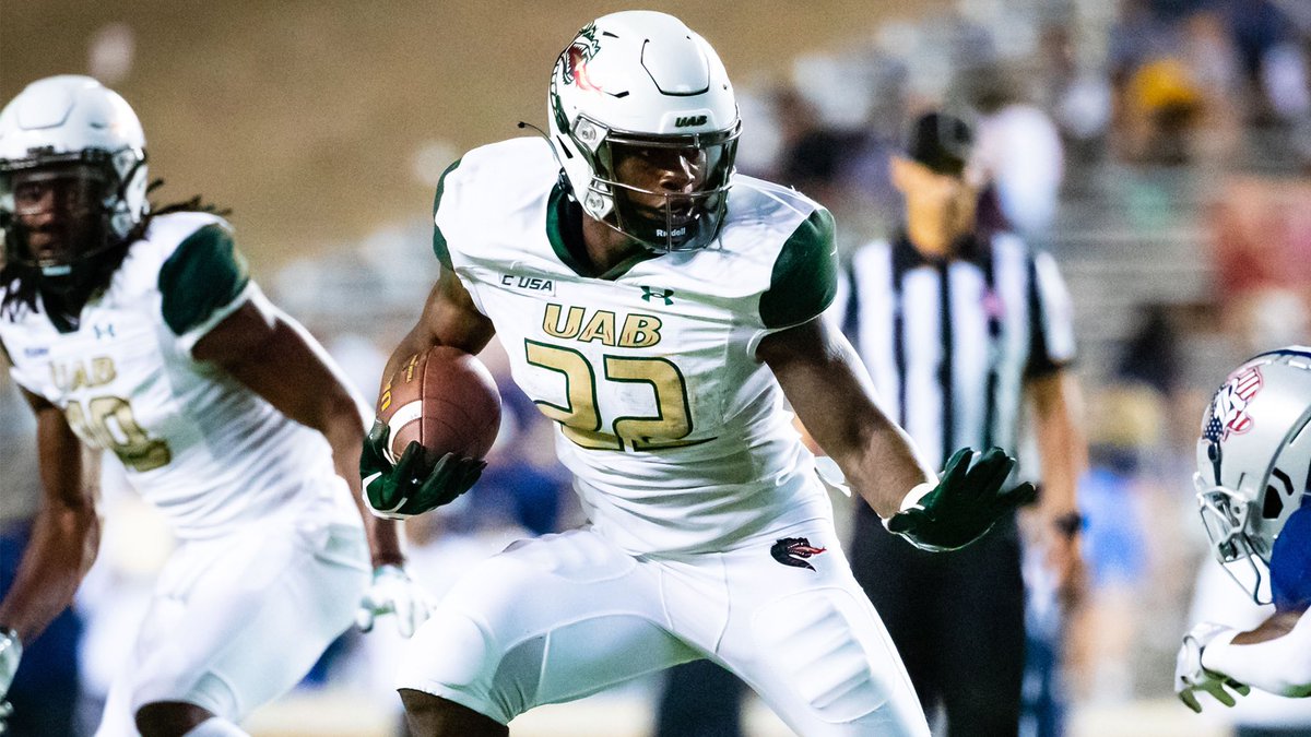 After a great conversation with <a href="/CoachM_Patrick/">M. Patrick</a> I am blessed to receive an offer from UAB! <a href="/UAB_FB/">UAB Football</a> <a href="/CHCAWarriors/">CHCA Football</a> <a href="/_MrJns/">Carvel Jones</a> <a href="/Coach_AThomas/">Adam Thomas</a>