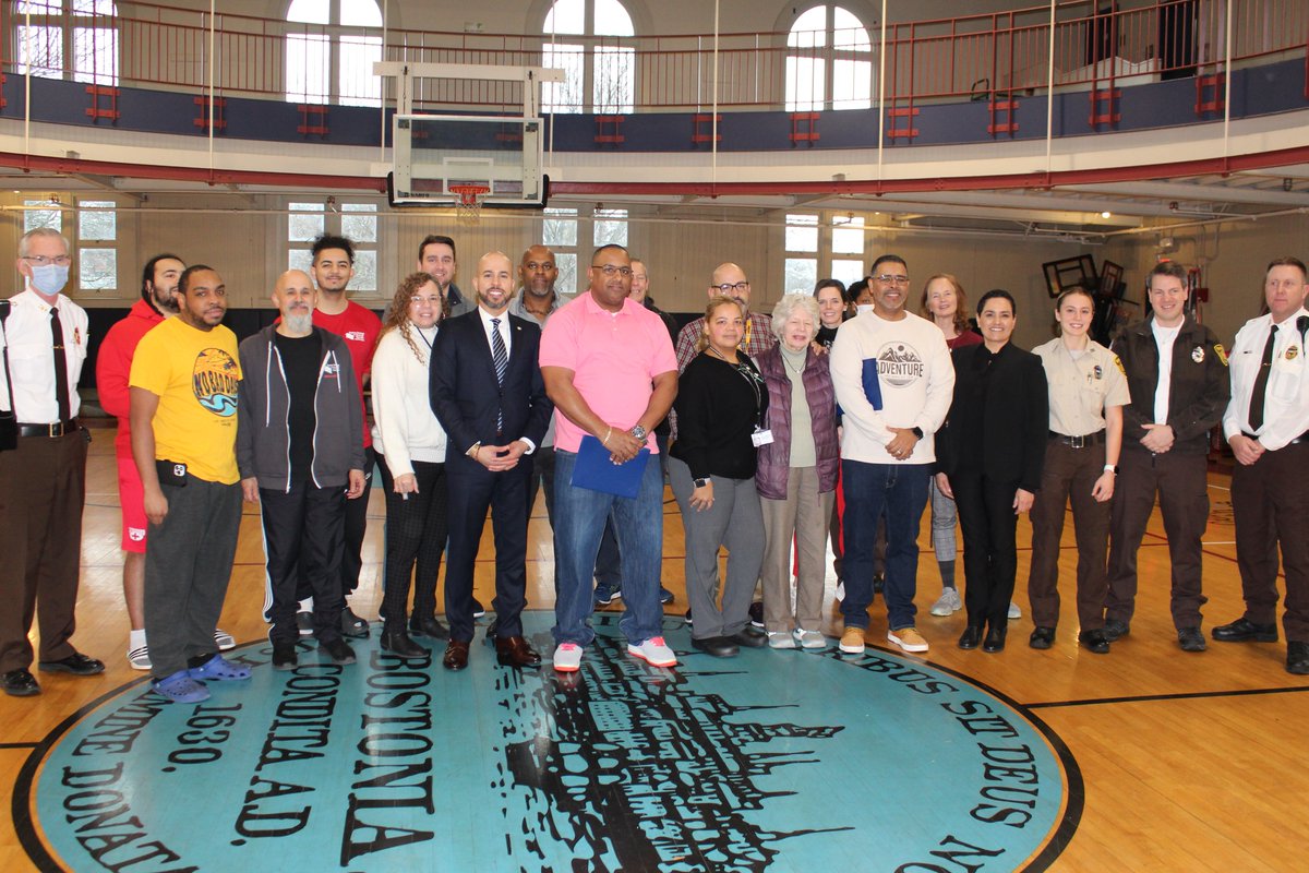 BCYF Curtis Hall Lifeguards Arty and Bladimil saved a life!  <a href="/BOSTON_EMS/">Boston EMS</a> Chief Hooley, @OHSBOS Chief Jose Masso and BCYF Commissioner Marta E. Rivera joined their colleagues yesterday in recognizing their heroic efforts. Happy to report the person they assisted is doing well!