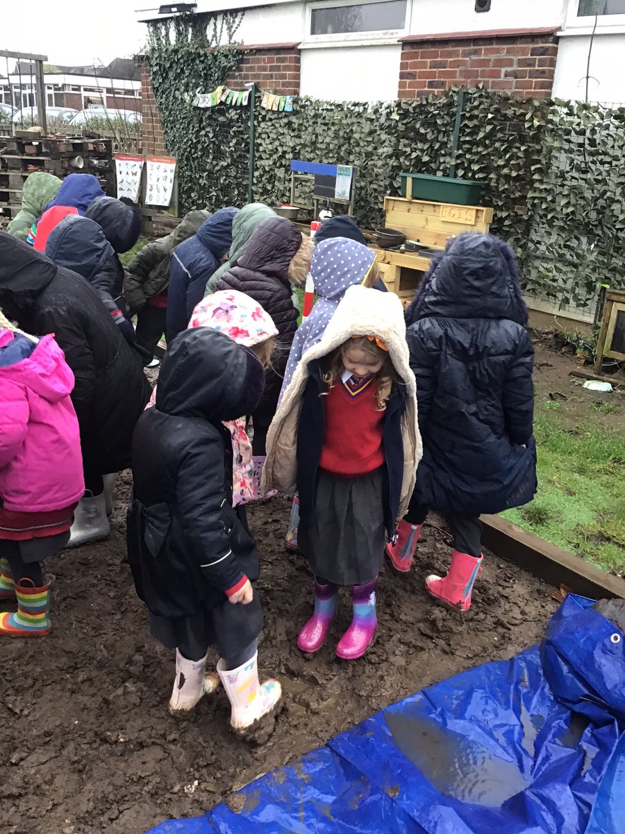 Bournes Green Infant School tweet media
