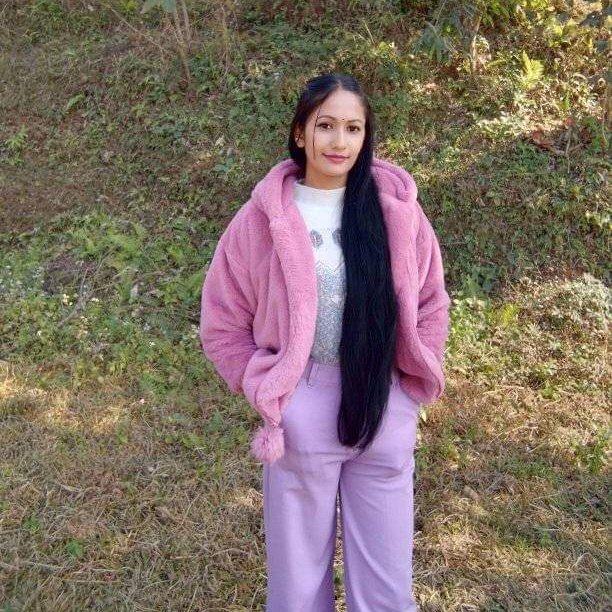 #NewProfilePic

के मन पराे भनुम त😉😂