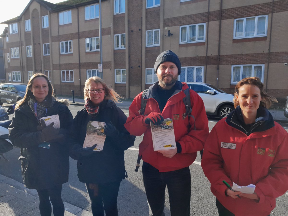 FtAW's tweet photo. Diolch i @MelinHomes am ei gymorth i ddarparu gwybodaeth dyletswydd gofal i breswylwyr yn y #PartneringForPill digwyddiad heddiw wedi ei trefni gan @CyngorCasnewydd https://t.co/7EstHoYfpP
