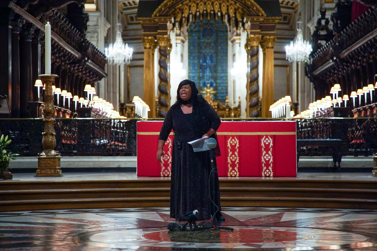 Pantheons - Sculpture at St Paul's Cathedral tweet media