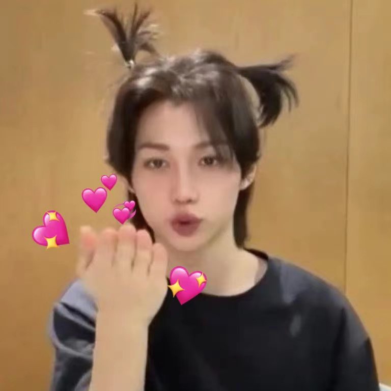 jun___jun____'s tweet photo. @slut4bngchn_ watch this&amp;hope u feel better rn ^ ^ https://t.co/e6D4fAj99a