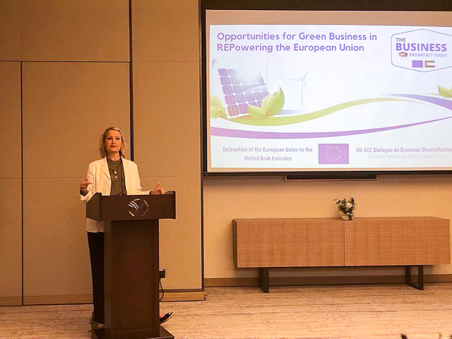 EUintheUAE's tweet photo. Today, @JorgensenJuul, Director-General for 
@Energy4Europe, presented #REpowerEU, the EU's response to energy &amp; climate crises and the great business opportunities it offers at a business breakfast organized #inAbuDhabi by @EUintheUAE &amp; @DialogueEu. https://t.co/7XJtVkFOds