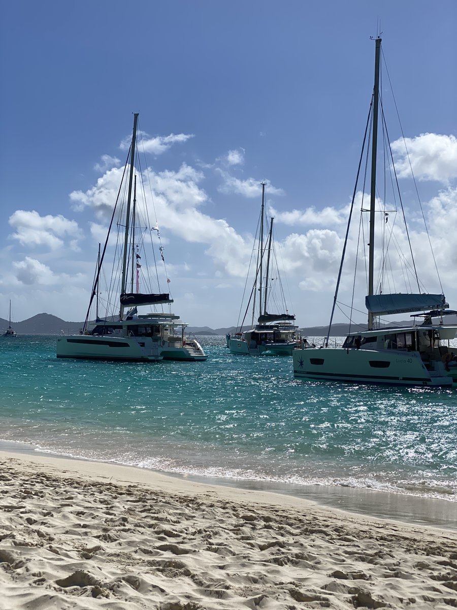 Delivering a @juniperrag to photographer Leon Miller @soggydollarbar on Jost Van Dyke. Will work for #painkillers! #soggy #bvi #caribbeantravel #Travel #travelphotography