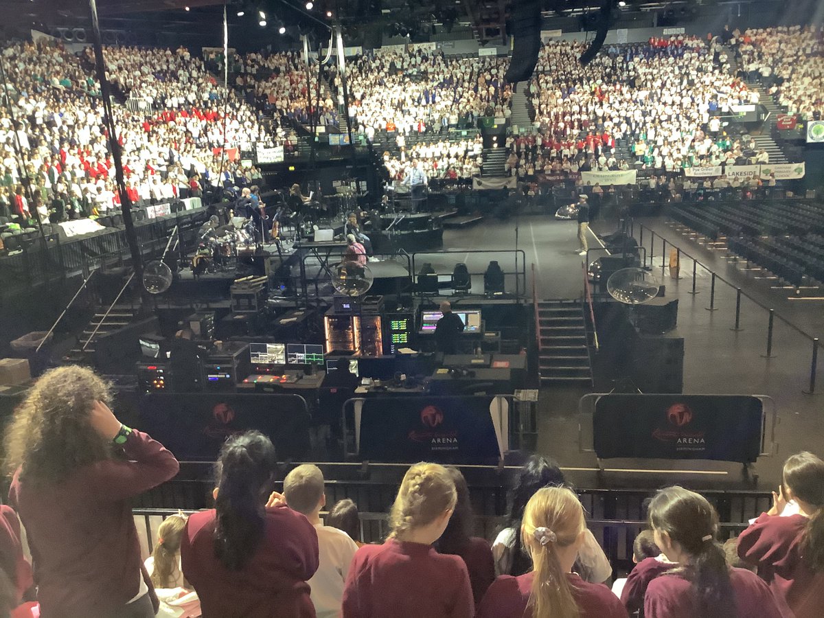 westheathprim's tweet image. The #WHPS choir performed at Young Voices on Monday along with 6,500 other children at Resorts World Arena, Birmingham! Well done to everyone who took part and sang their hearts out!

#WHPSMusic #WHPSChoir #YV2023