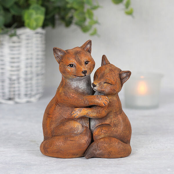 This lovely Fox Couple ornament shows a loving embrace between two foxes. Complete with printed sentiment card which reads 'Hold me close, hold me near, it's just us against the world my dear'.  bit.ly/3WU6bqA