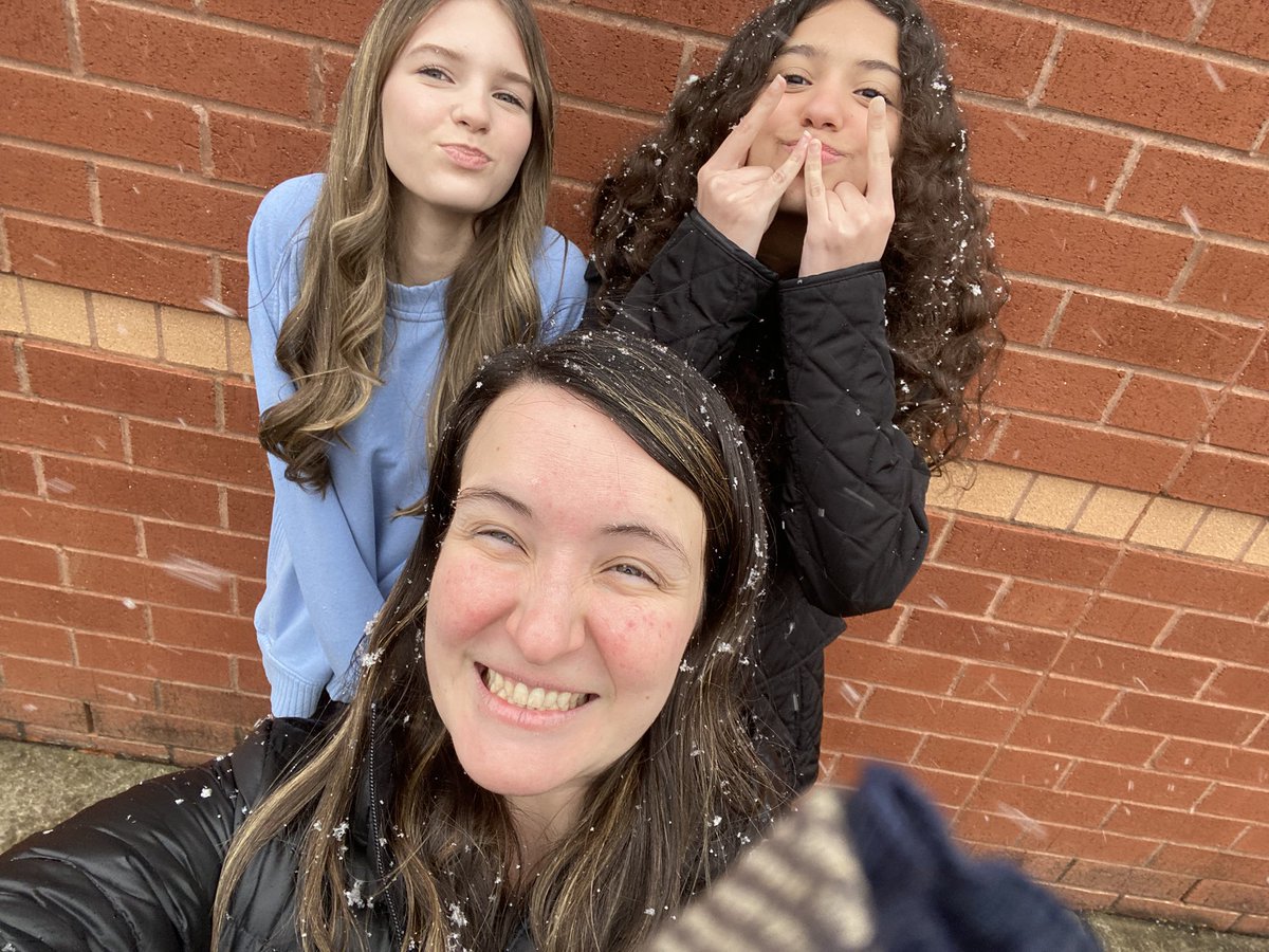 You have to enjoy the little moments. ❄️