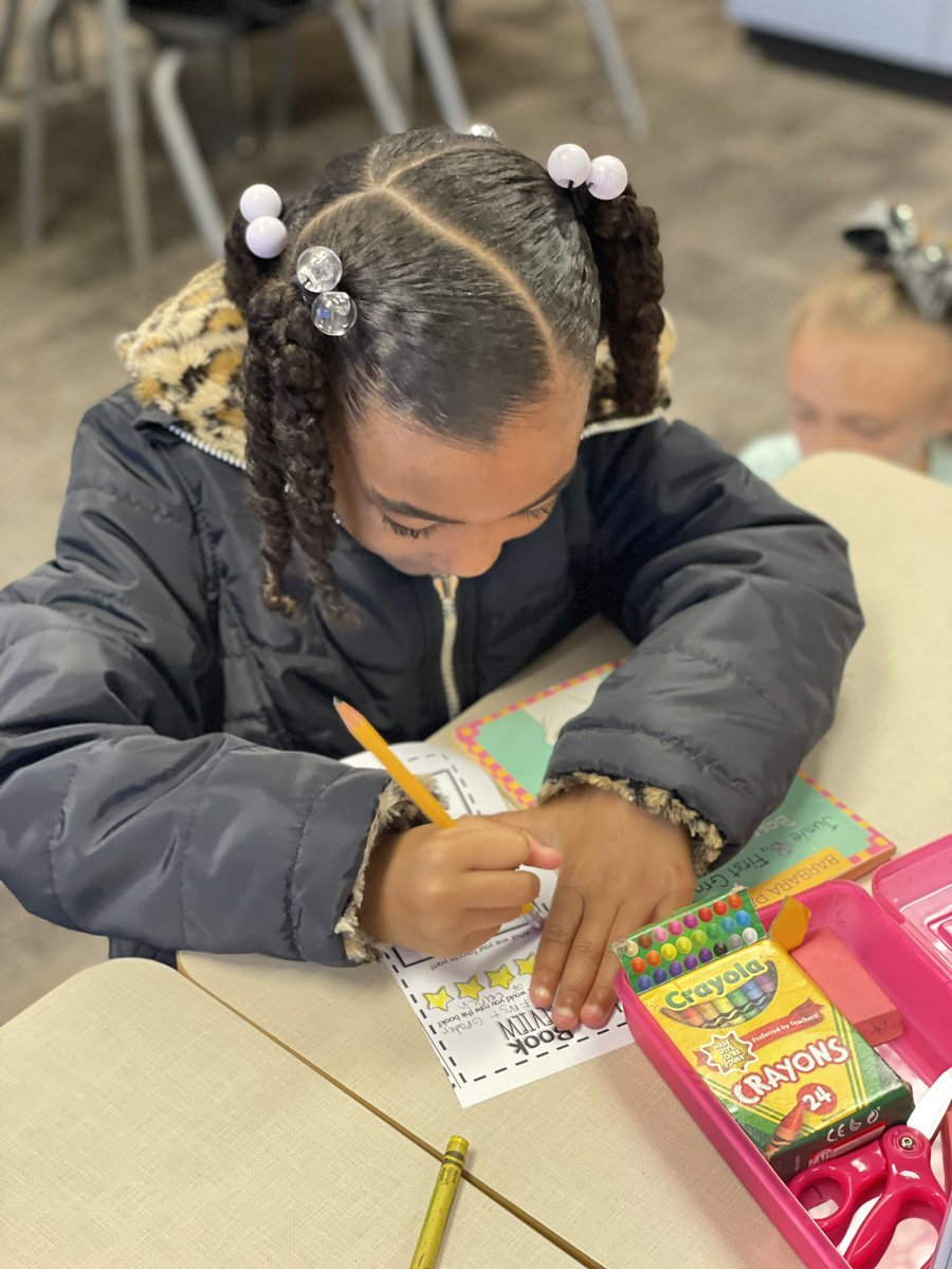 Amanda Iverson tweet media