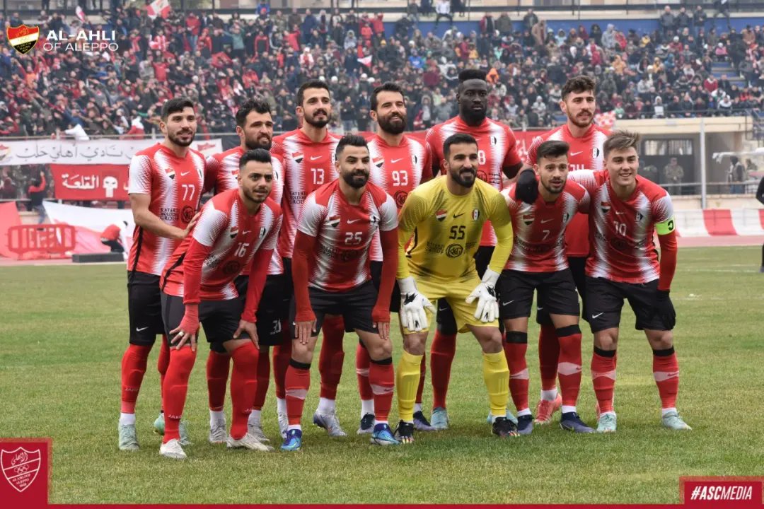 AlittihadSyria's tweet photo. لقطات 📸 من اللقاء الذي جمع رجالنا مع فريق الوثبة على أرضية ملعب الحمدانية بحلب ؛ ضمن منافسات الجولة الثامنة للدوري السوري الممتاز حيث انتهى اللقاء بالتعادل سلباً دون أهداف ⚽️

🟥 #ASCMEDIA | 
#ASCALW #WEEK_8 https://t.co/TlqFmh2UQv