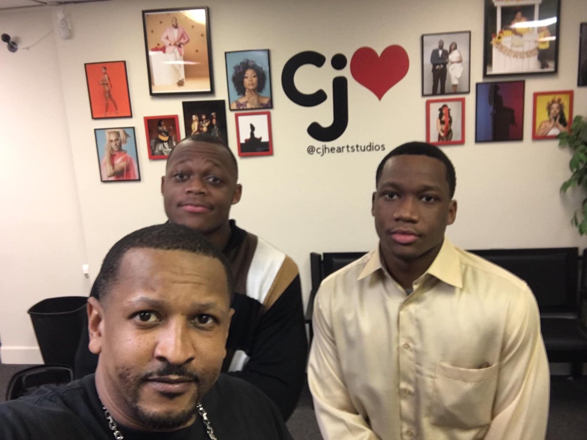 NASHDFILM's tweet image. Rose 🌹 Bowl champs #NA Since2014 @KalenKing21_ @KobekingCTFB I’m going to have to pull up on y’all next season