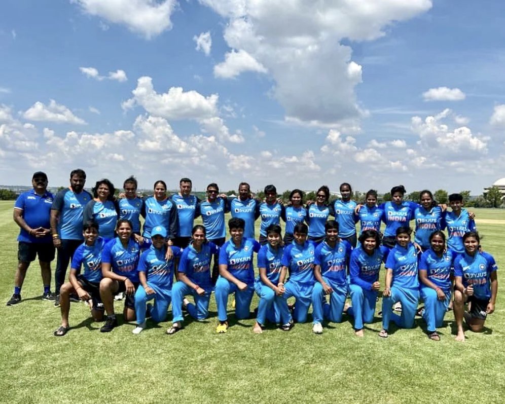 Surya__14kumar's tweet image. Wishing all the best to our U-19 women’s World Cup team! 🇮🇳
Cheering for you, champs 👏
@BCCIWomen