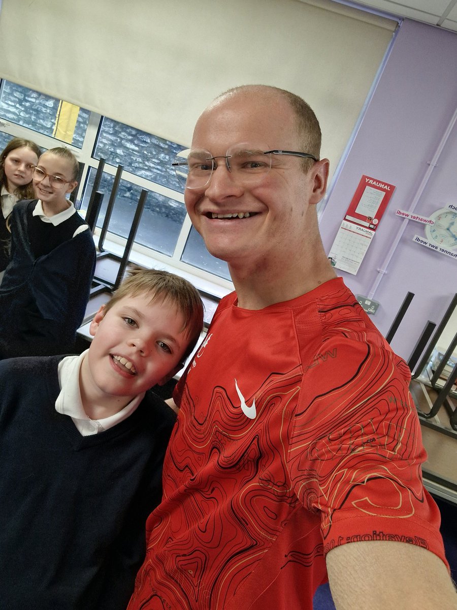 Rhys  Jones tweet media