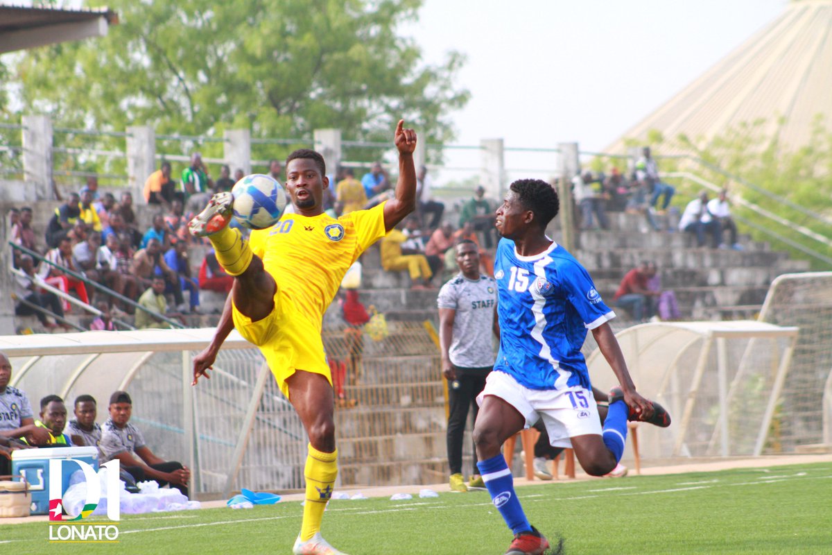 FtfTogolaise's tweet photo. 🟥#D1LONATO - 11ème journée

📷#KAKADL 1⃣  🆚  1⃣ #ENTENTEII https://t.co/U90ZSE6mvk
