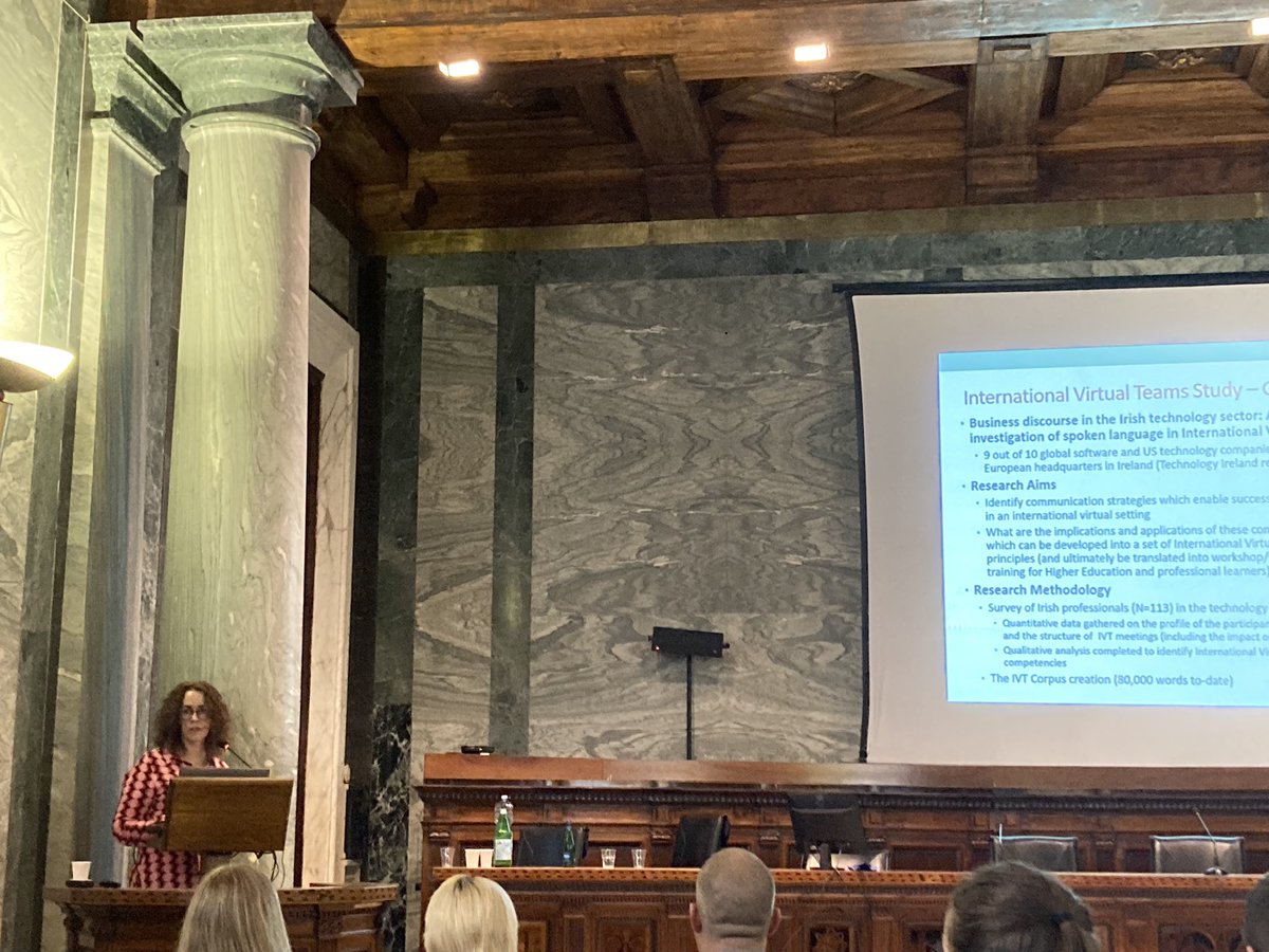 pmrdms's tweet photo. Gail Flanagan presenting her PhD research on international virtual teams at the ABC Conference in Naples #abcconference @Gail_Flan @ResearchArtsUL https://t.co/iSXpofzbCS