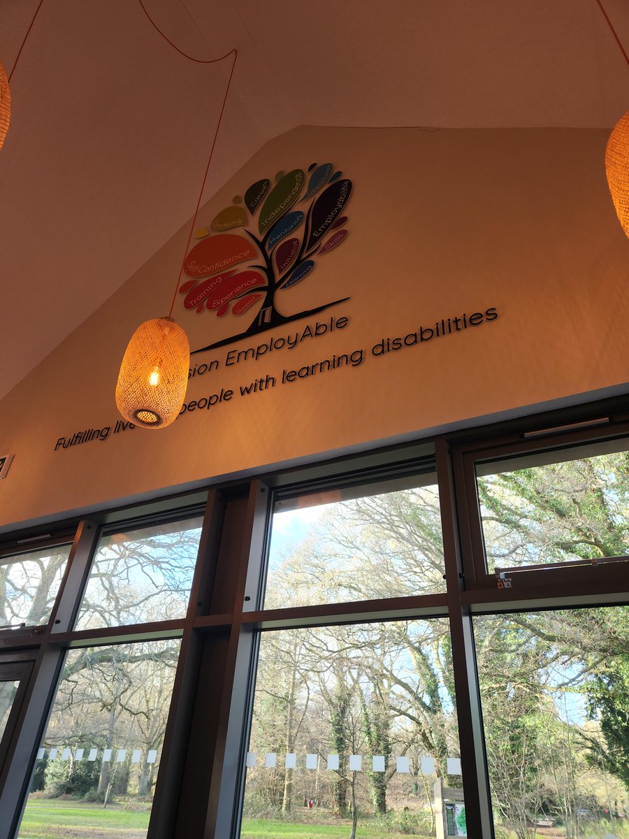 Watford & West Herts Chamber of Commerce (W3RT) tweet media