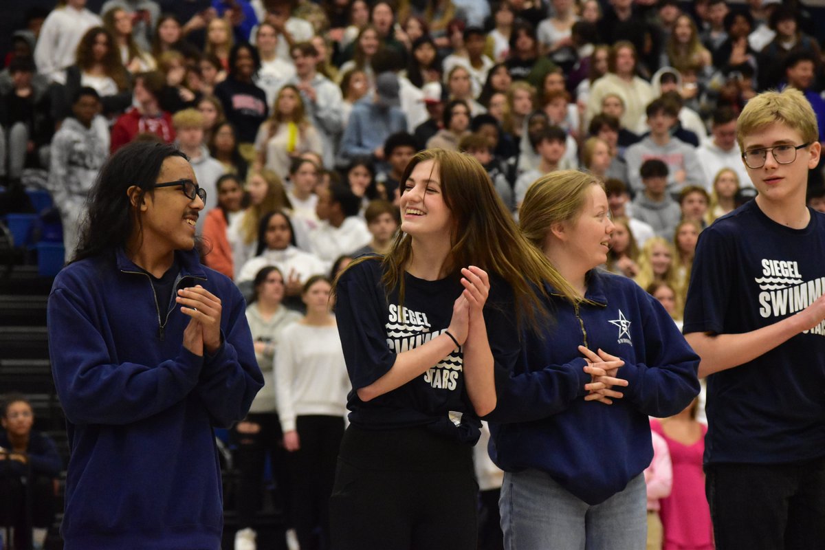 SGH_Dig_Arts's tweet photo. 👀 Here are your Homecoming Pep Rally Photos @Siegel_Nation Excited to see you all tonight again! 📸: @Jay_DitgitalArt  @SiegelAthletics @SiegelHighStars @creasyl_shsprin https://t.co/4Aim5hmepE