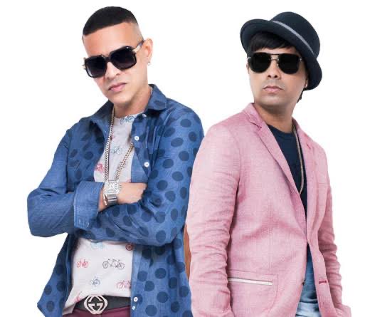 ReggaetonAPA's tweet photo. ¿Qué duo es mejor y por qué? 👀 https://t.co/0HMPkpRXVm