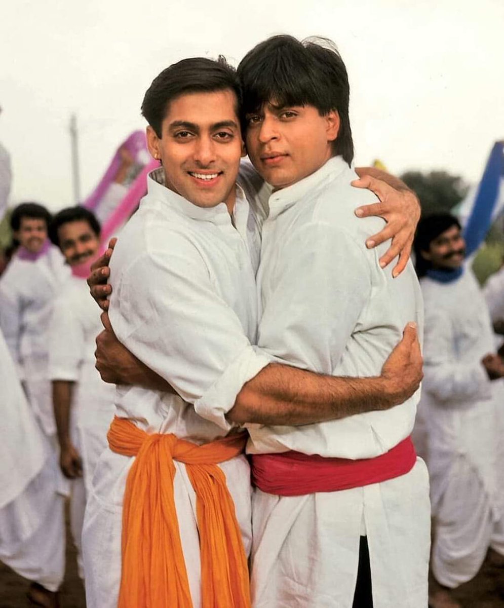 #28YearsOfKaranArjun ✨️✨️ 
#KaranArjun theatrically released in India on 13 January 1995.The film received positive reviews from critics and grossed ₹450 million ($20 million), emerging as an all time blockbuster.
#SalmanKhan𓃵 #ShahRukhKhan𓀠 #HritikRoshan𓃵 #RakheeGulzar