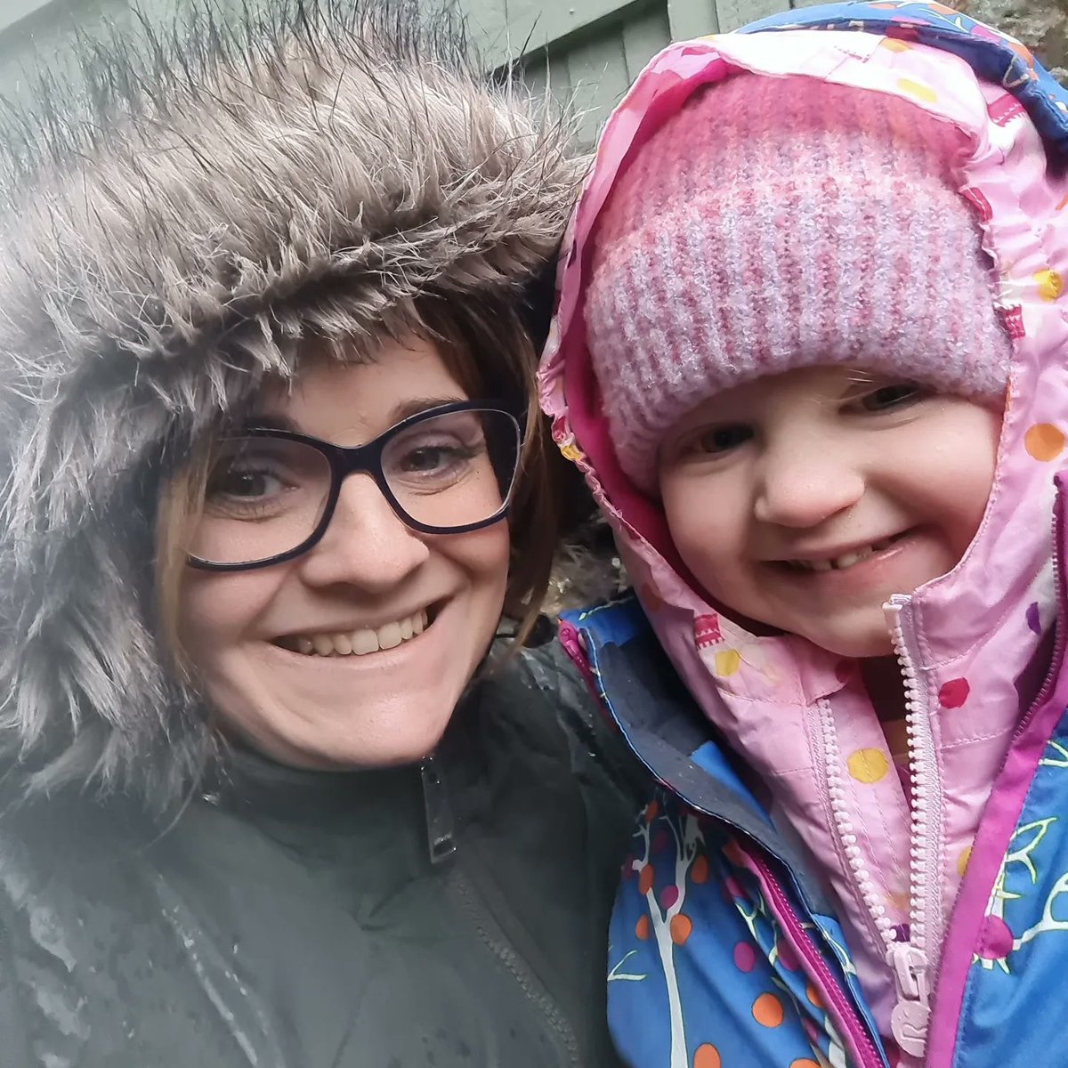 MrsHarrison90's tweet photo. Can't beat a bit of puddle splashing on a rainy Friday 😃🥰🌧 #outdoorgirl #fridayfun https://t.co/A8wwod6kAZ