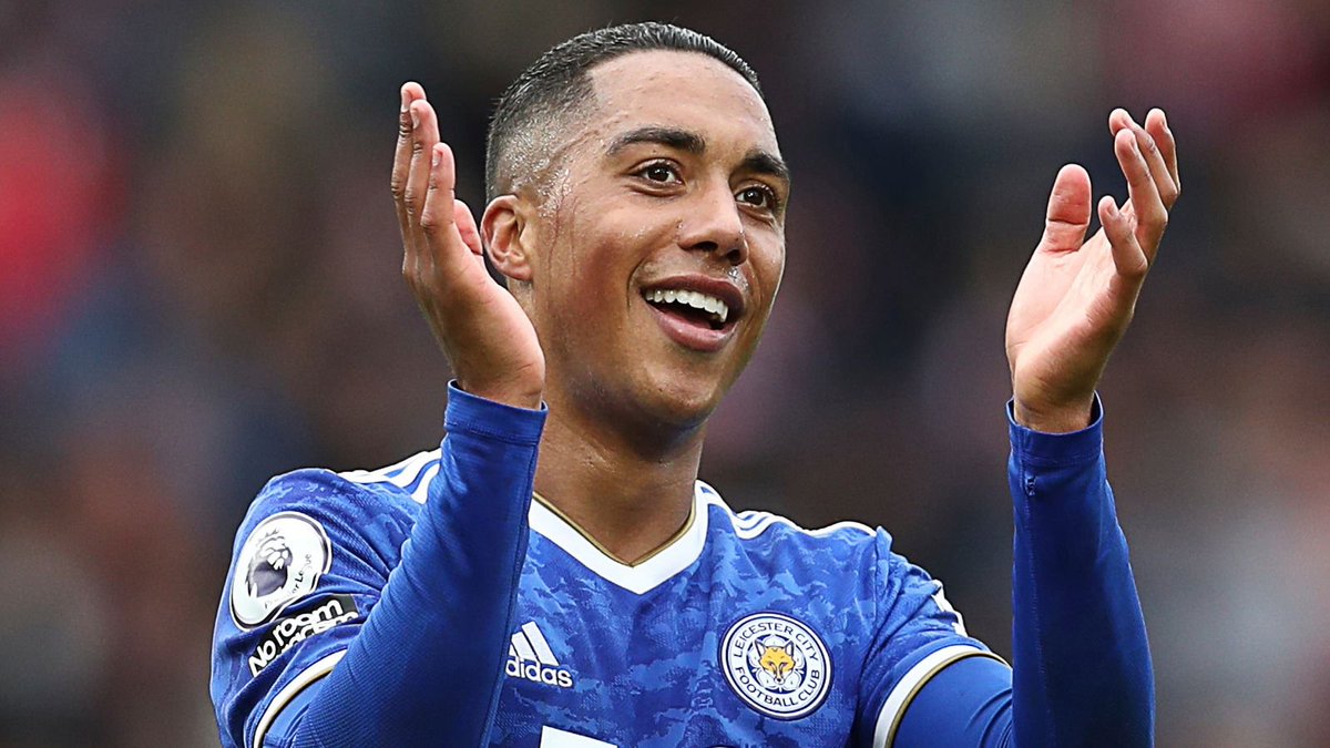 AnfieIdWatch's tweet photo. 🚨NEW : Liverpool will not go for Jude Bellingham in the summer transfer window as they find the player to be too expensive and will go for a cheaper alternative in Youri Tielemans {@_pauljoyce - times} https://t.co/v2F8LilOBA