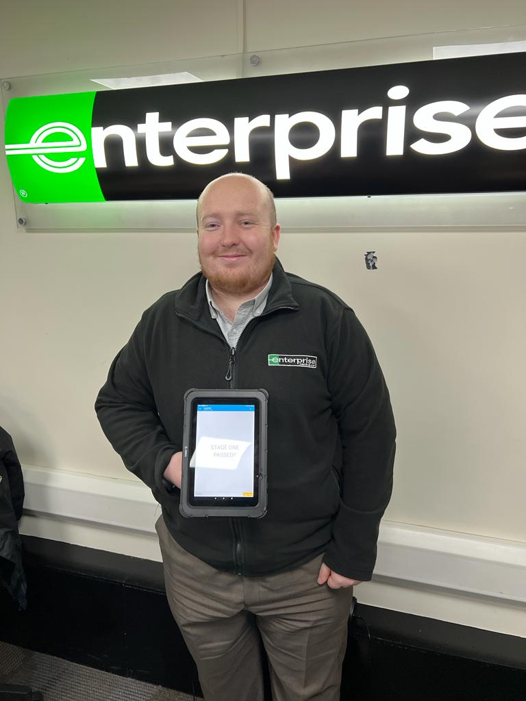 Absolutely ecstatic to have passed my stage one skills test. Couldn't have done it without the support of <a href="/MaiaU2ERAC/">Maia Syme</a> @DanWookey <a href="/GSMERAC/">Guy Meredith</a> and the rest of the U2J2 team
