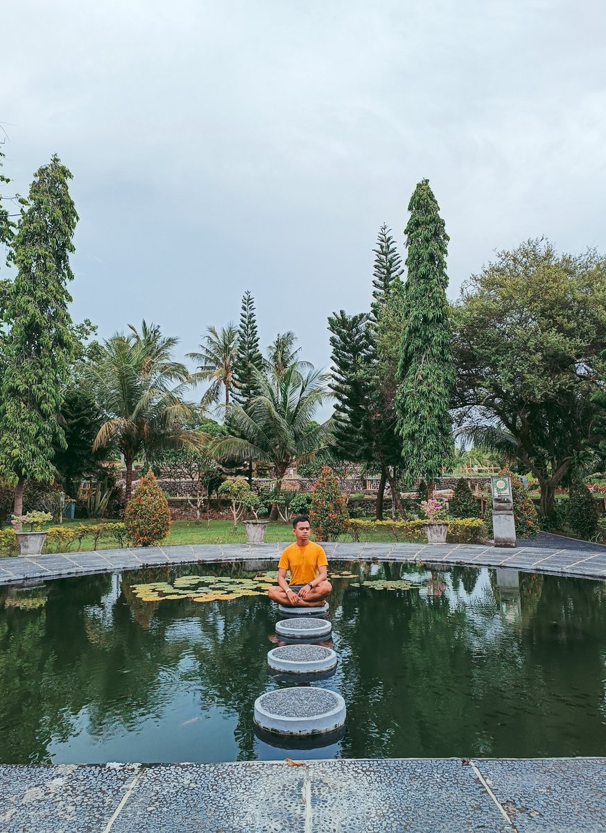 budichexo's tweet photo. Dear Jodoh, kapan kita ketemu &amp; jalan bareng? #jomblo #solotrip #solotravel https://t.co/0ZLOn1MjK8