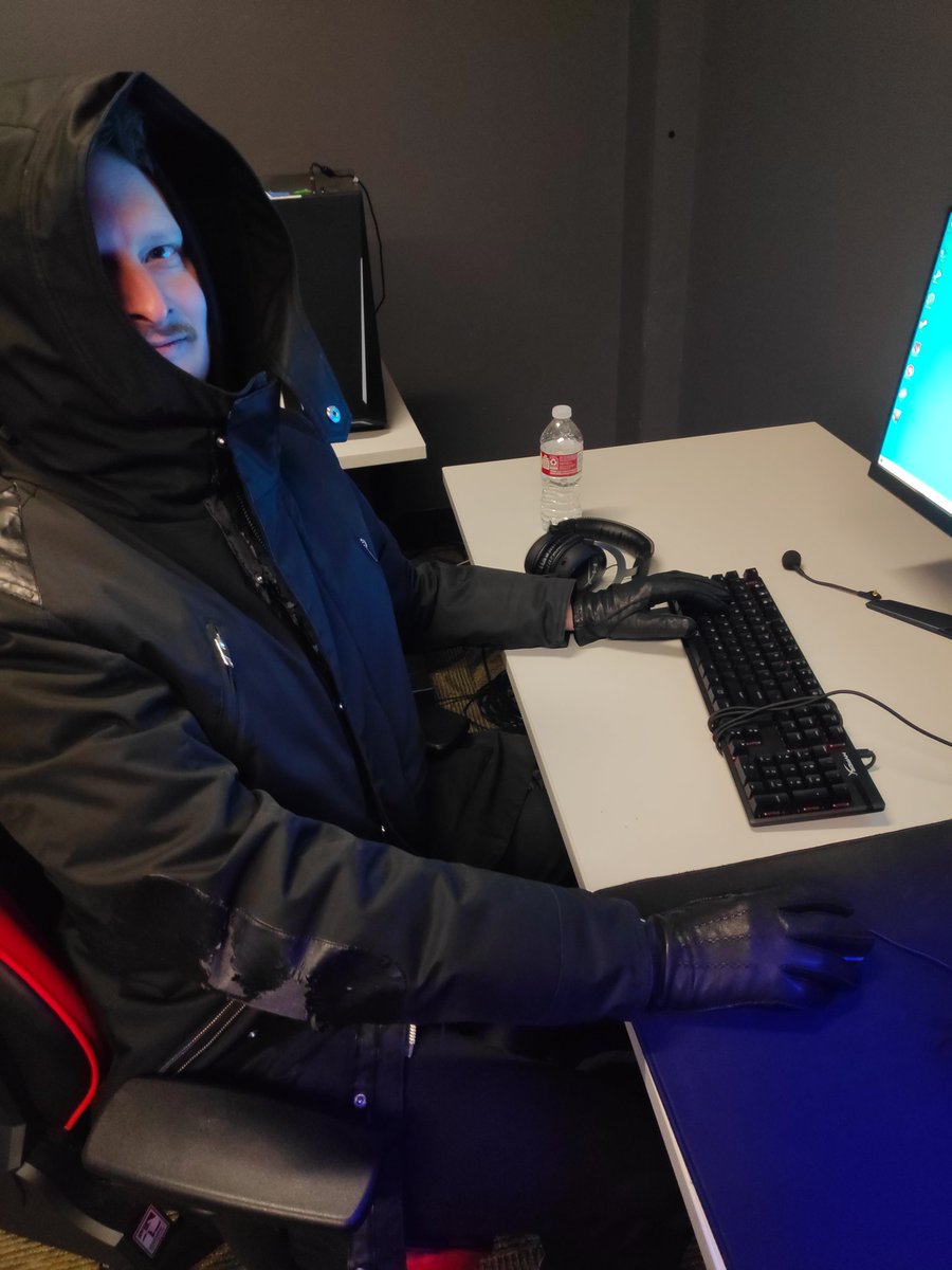 It's not even cold in the player rooms ❄️