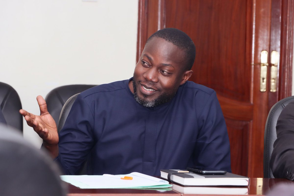 Earlier today some of our Senior Staff had an Orientation session with the Vice Chancellor @jckwesiga and her Deputy in the University BoardRoom.