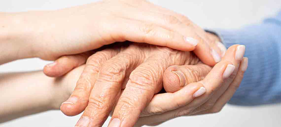 rightathome_dr's tweet photo. Old age is a suffering that we cannot wish away. We can only help to make it easier for our parents in their old age. The best solution under such circumstances is to opt for elder care services &amp; RAH is the option to trust!

. #rightathome #nursing #seniorcarehome https://t.co/zBQX0rUfip