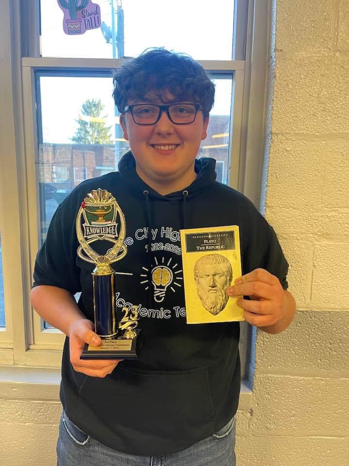 GCHSDevils's tweet photo. Congratulations to Connor Ketron on being named to the Mountain 7 District Tournament Scholastic Bowl First-Team. #GCATeam https://t.co/tYW7QYwzVR